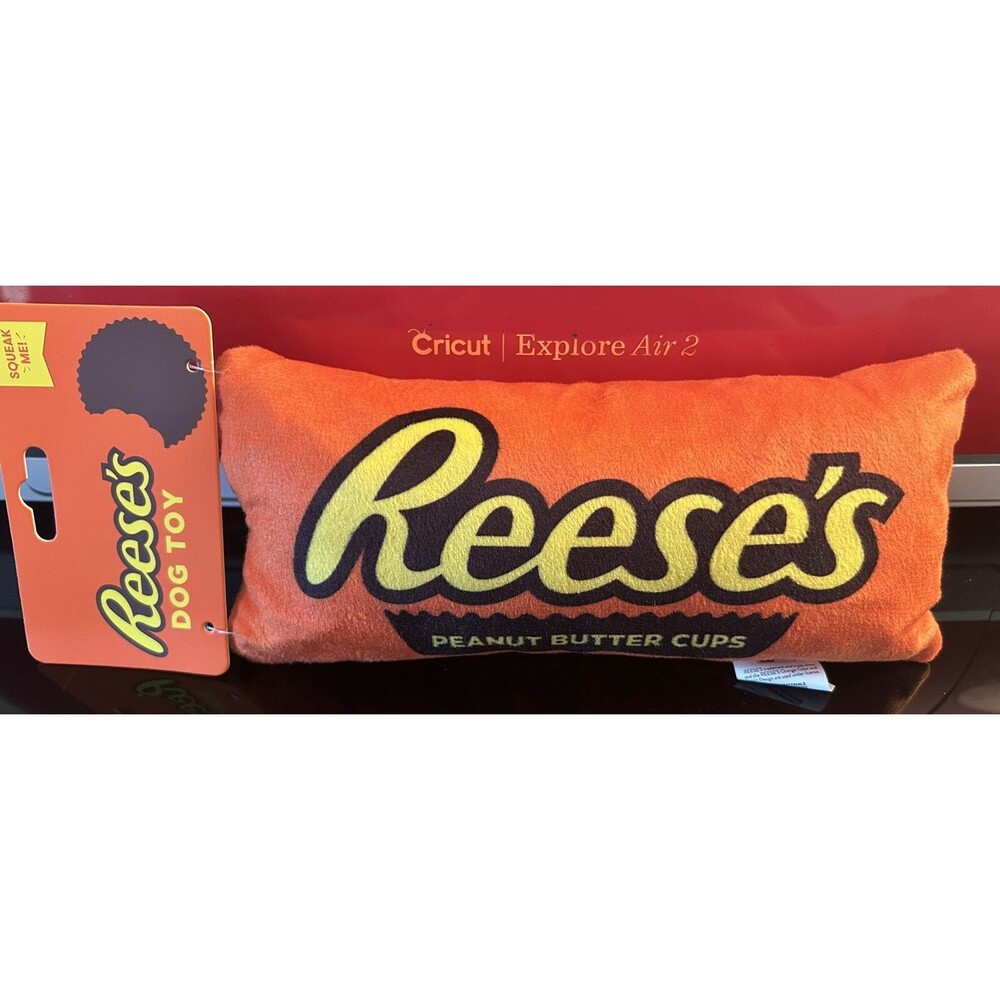 Reese's Peanut Butter Candy Themed Dog Crinkle Chew Toy Squeaker  NEW